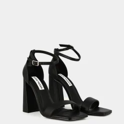 STEVE MADDEN Sandali^Airy Sandali Nero