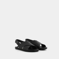 UGG Sandali^1144974 Solivan Slingback Black - Sandali Nero